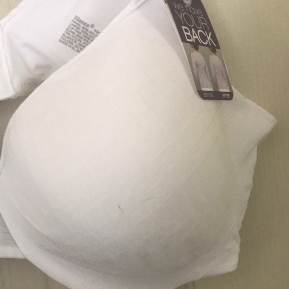 Hanes Wicking Cooling T-Shirt Bra - Picture 2 of 5